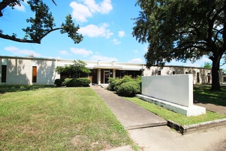 3810 Dacoma St, Houston, TX à louer Photo intérieure– Image 2 sur 5