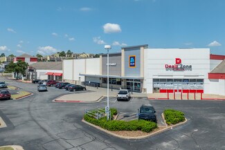 Plus de détails pour 8221 E 61st St, Tulsa, OK - Local commercial à louer