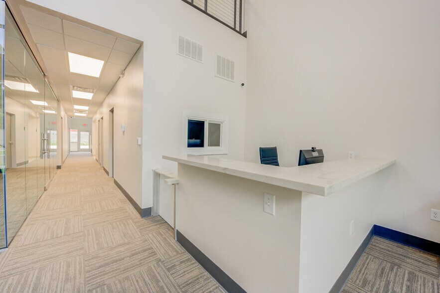 11711 Bedford, Houston, TX à louer - Photo de la construction – Image 3 sur 15