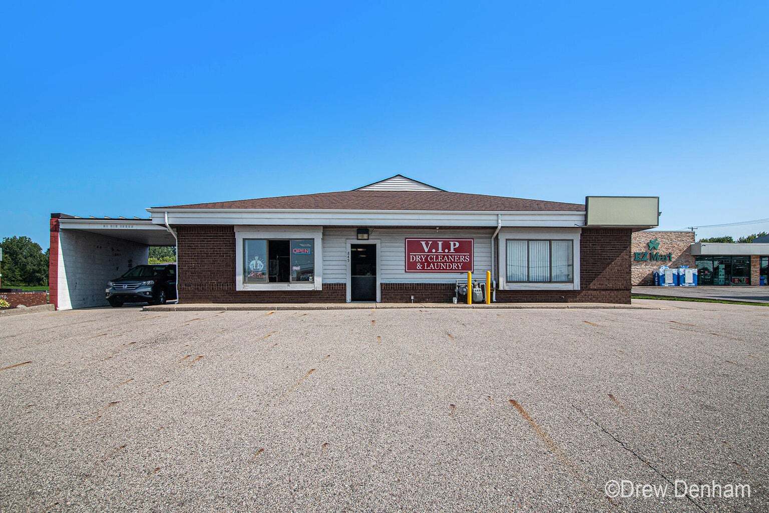 845 4 Mile Rd NW, Grand Rapids, MI à vendre Photo de l’immeuble– Image 1 sur 24
