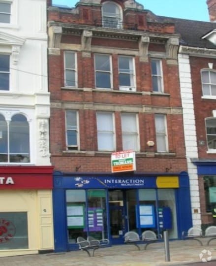 42 Queen Sq, Wolverhampton à louer Photo principale– Image 1 sur 2