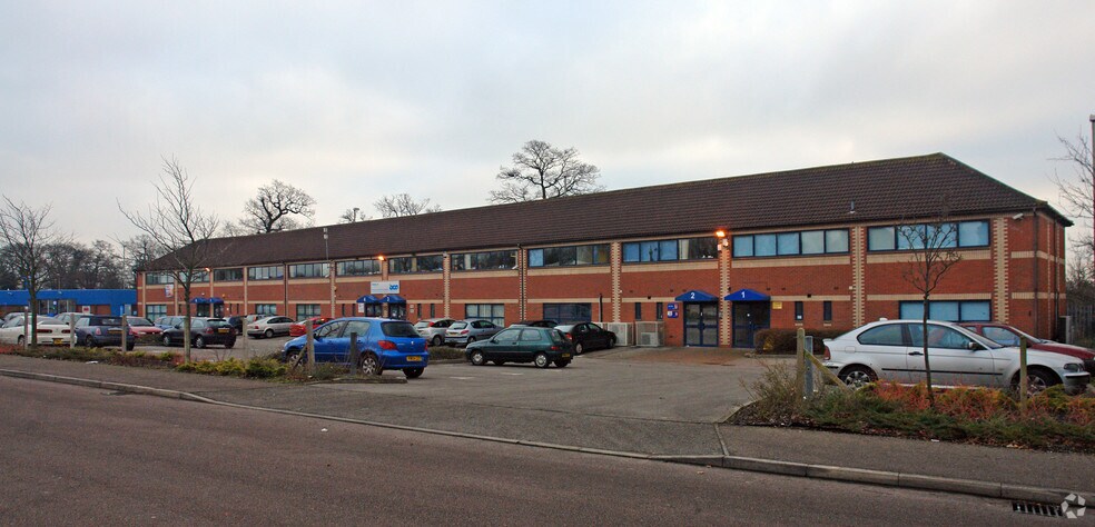 Oswin Rd, Leicester à louer - Photo de l’immeuble – Image 2 sur 5