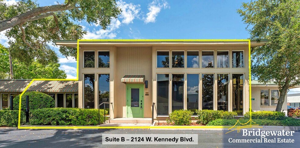 2124 W Kennedy Blvd, Tampa, FL à louer - Photo de l’immeuble – Image 2 sur 16