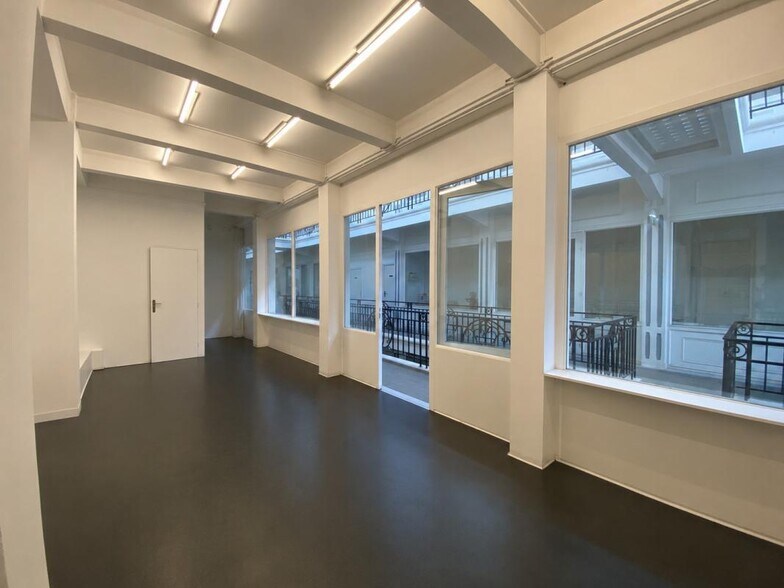 Bureau dans Paris à louer - Photo de l’immeuble – Image 3 sur 7