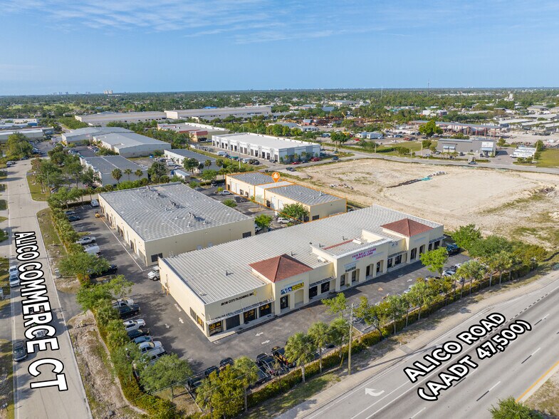 17010 Alico Commerce Ct, Fort Myers, FL à louer - Photo de l’immeuble – Image 3 sur 13