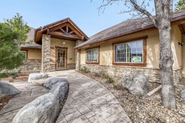 959 S Kipling Pky, Lakewood, CO à vendre Photo de l’immeuble– Image 1 sur 11