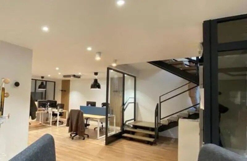 Bureau dans Levallois-Perret à louer Photo de l’immeuble– Image 1 sur 6