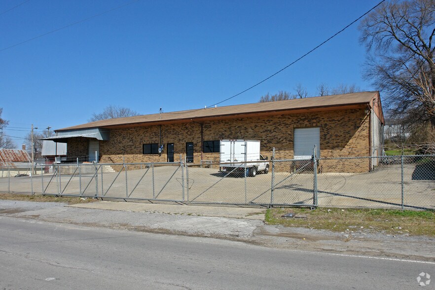 1329 Baptist World Center Dr, Nashville, TN à louer - Photo principale – Image 1 sur 6