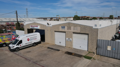 2221 E Grauwyler Rd, Irving, TX à vendre - Photo de l’immeuble – Image 2 sur 8