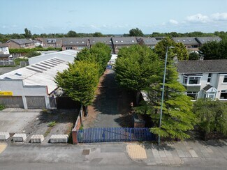 Plus de détails pour 86 Church Rd, Formby - Local commercial à vendre