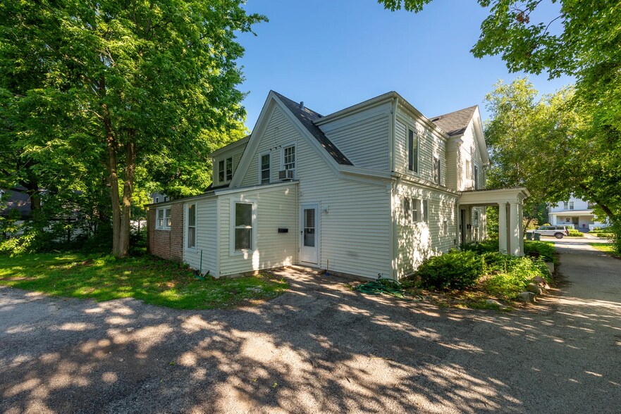 Multi-Family Portfolio portefeuille de 3 biens à vendre sur LoopNet.fr - Photo de l’immeuble – Image 3 sur 6