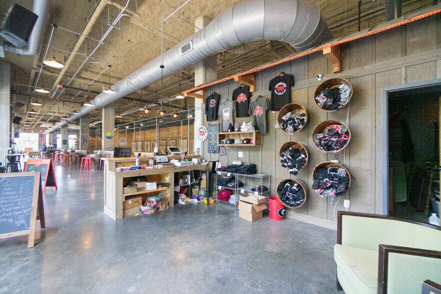 165 E Dougherty St, Athens, GA à louer - Photo de l’immeuble – Image 3 sur 10