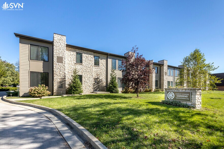 319 Duke Rd, Lexington, KY à vendre - Photo de l’immeuble – Image 2 sur 54