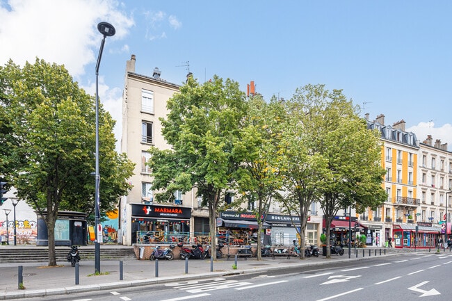 Plus de détails pour 226 Avenue Du Président Wilson, Saint-Denis - Bureau à louer