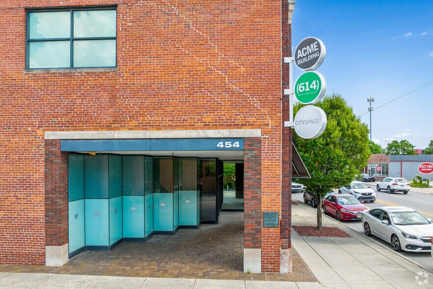 454-464 E Main St, Columbus, OH à louer - Photo de l’immeuble – Image 2 sur 25