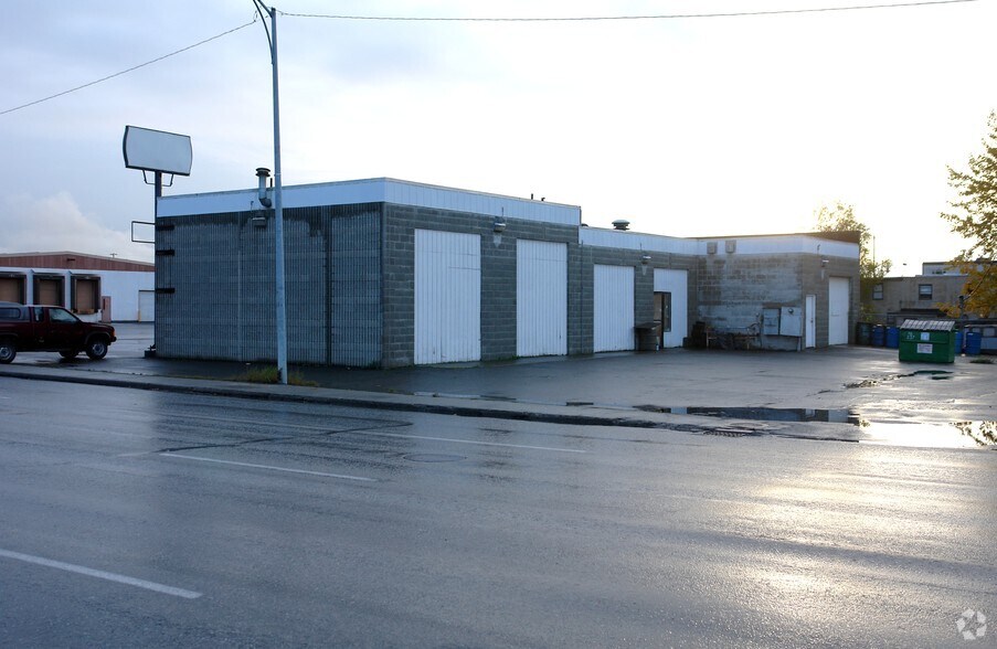 839 E 8th Ave, Anchorage, AK à vendre - Photo de l’immeuble – Image 2 sur 2