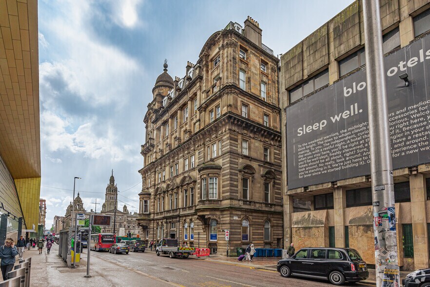 30 George Sq, Glasgow à louer - Photo de l’immeuble – Image 2 sur 4