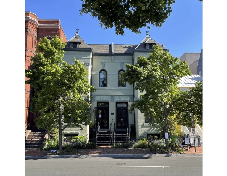 512-514 C St NE, Washington, DC à vendre - Photo de l’immeuble – Image 3 sur 4