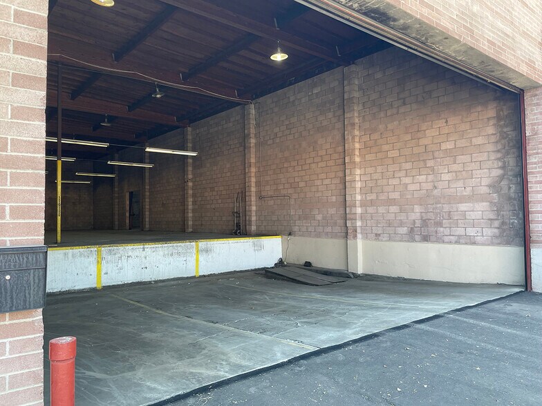 1510 McCormack Ave, Sacramento, CA à louer - Photo de l’immeuble – Image 2 sur 8