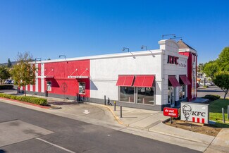 Plus de détails pour 9728-9760 Winter Gardens Blvd, Lakeside, CA - Local commercial à louer