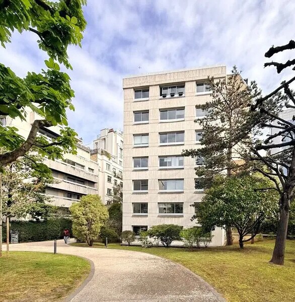 26 Rue Jacques Dulud, Neuilly-sur-Seine à louer Photo de l’immeuble– Image 1 sur 7