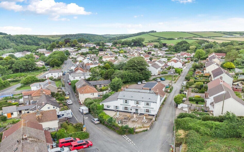 Winsham Rd, Knowle à vendre - Aérien – Image 2 sur 5