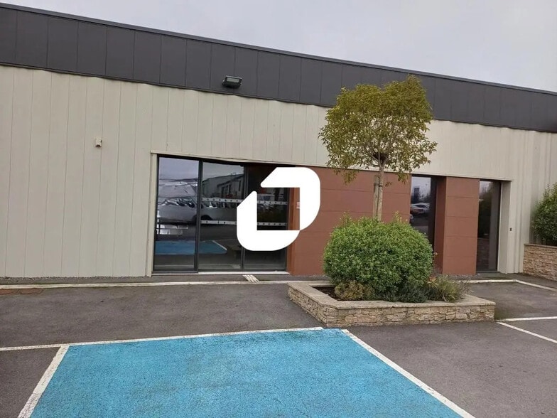 Local commercial dans Divatte-sur-Loire à louer - Photo de l’immeuble – Image 3 sur 3