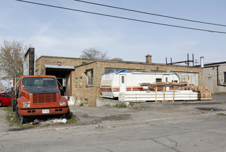 Plus de détails pour 24 Buckingham St, Toronto, ON - Industriel/Logistique à louer