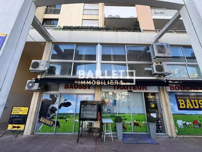 Plus de détails pour Bureau à louer