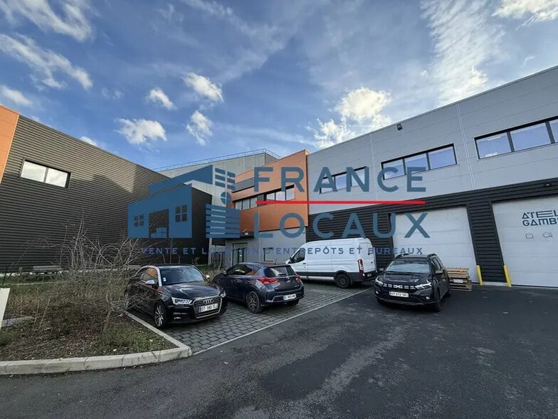 38 Chemin Latéral, Romainville à louer - Photo de l’immeuble – Image 3 sur 7