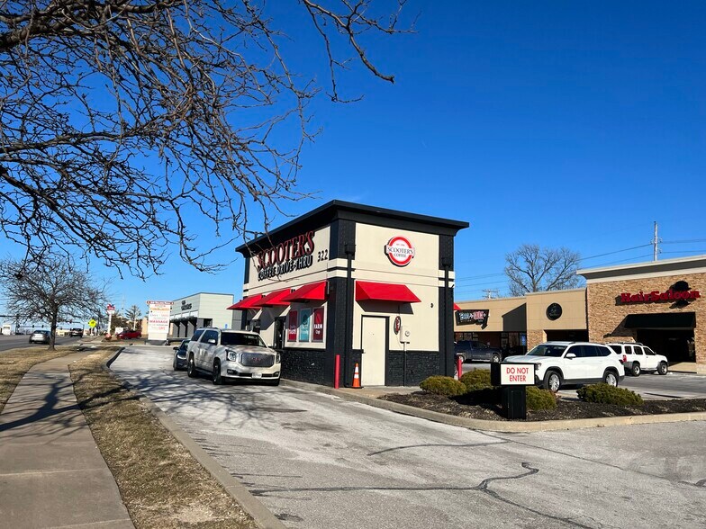 318 Mid Rivers Mall Dr, Saint Peters, MO à louer - Photo de l’immeuble – Image 2 sur 12
