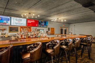 Plus de détails pour 100 Clubhouse Ln, Sebring, FL - Local commercial à louer