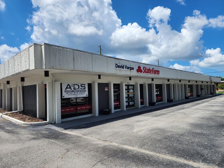 2942-2958 1st Ave N, Saint Petersburg, FL à louer - Photo de l’immeuble – Image 2 sur 10