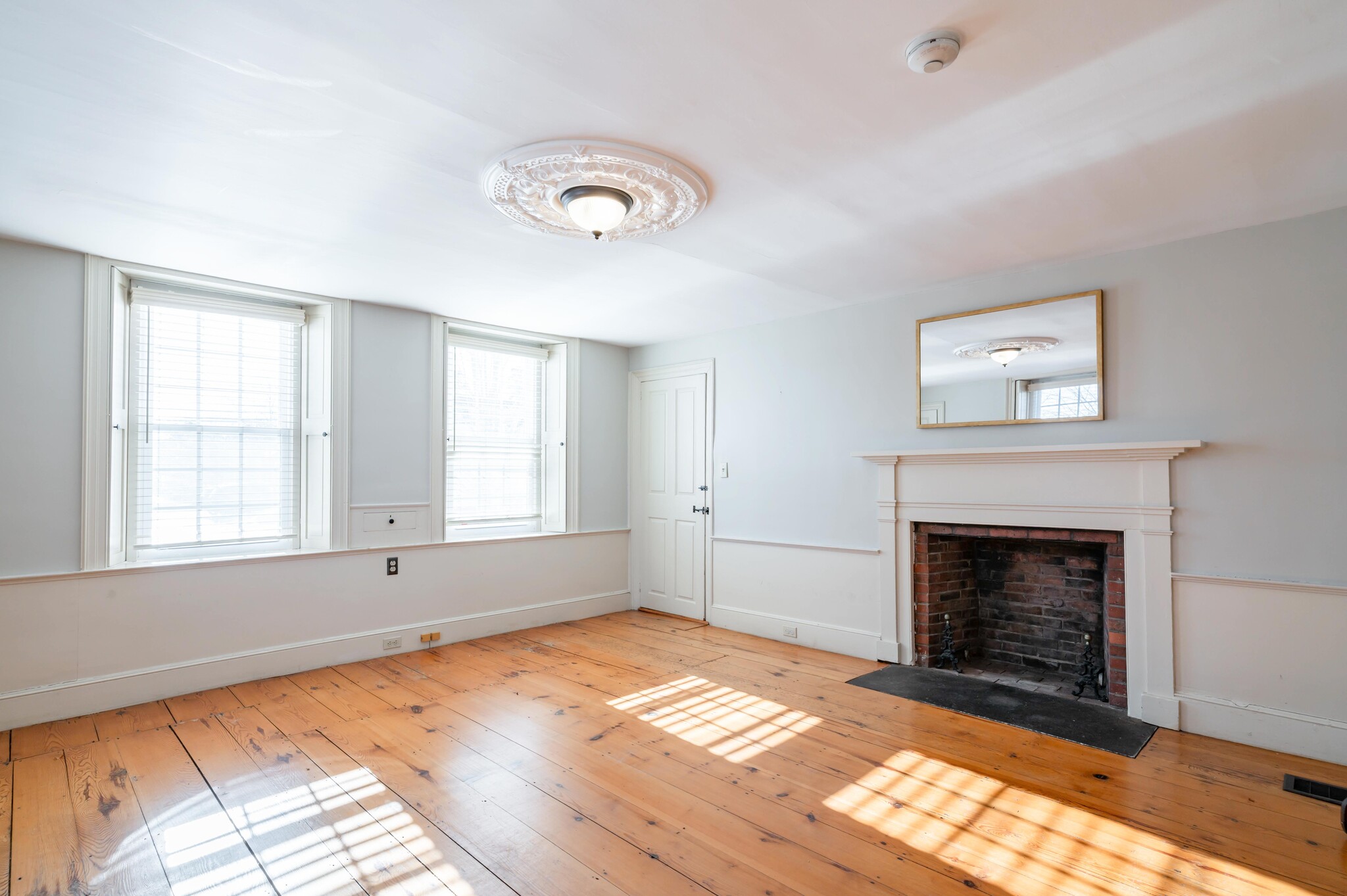 2 Ash St, Hollis, NH à vendre Photo intérieure– Image 1 sur 11