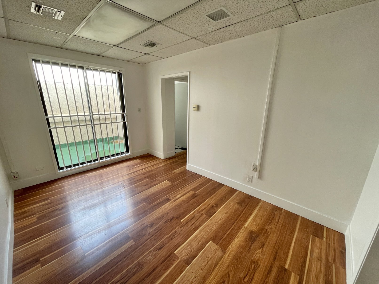 10600 W Pico Blvd, Los Angeles, CA à louer Photo intérieure– Image 1 sur 9