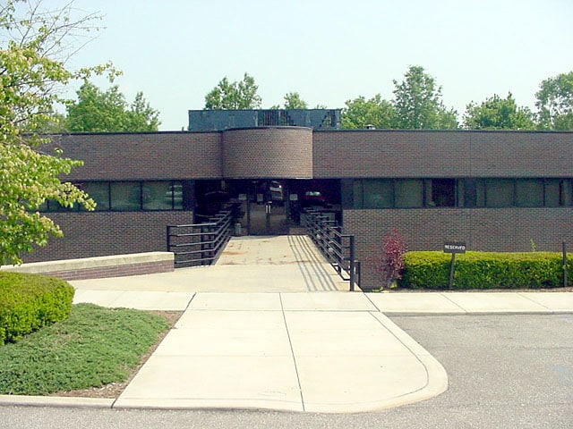 250 Park West Dr, Pittsburgh, PA à vendre Photo de l’immeuble– Image 1 sur 58