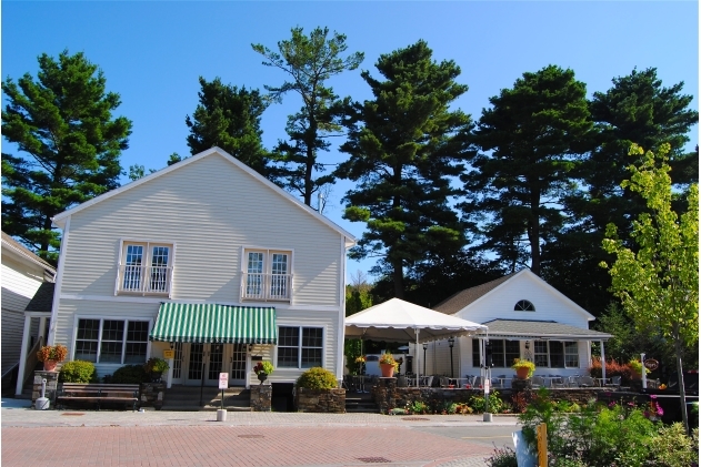 15 Franklin St, Lenox, MA à louer - Photo principale – Image 1 sur 35