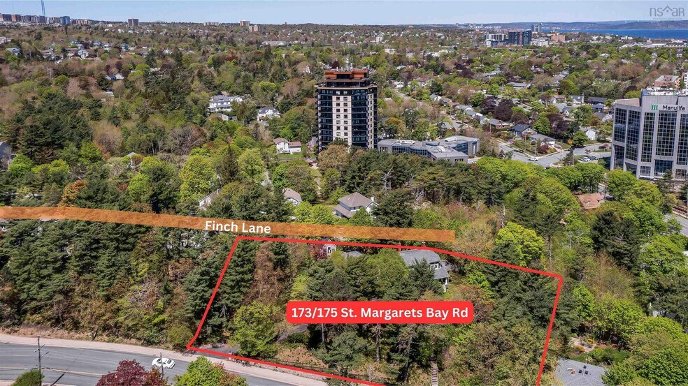 173 St Margarets Bay Rd, Halifax, NS à vendre - Photo de l’immeuble – Image 2 sur 2