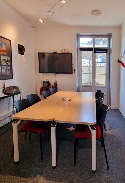 41 Rue Professeur Calmette, Cenon à louer - Photo de l’immeuble – Image 3 sur 20