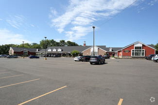 Plus de détails pour 42 Nichols St, Spencerport, NY - Bureau/Local commercial à louer