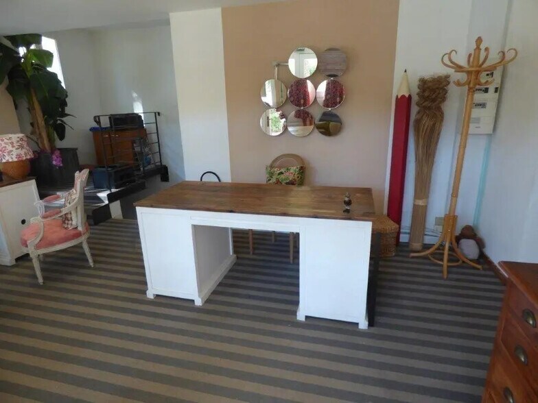 Local commercial dans Mougins à louer - Photo de l’immeuble – Image 3 sur 8