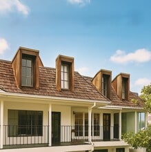 8543-8555 Santa Monica Blvd, West Hollywood, CA à louer Photo de l’immeuble– Image 1 sur 2