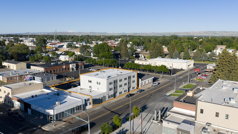 350 E St, Idaho Falls, ID à vendre - Photo de l’immeuble – Image 2 sur 6