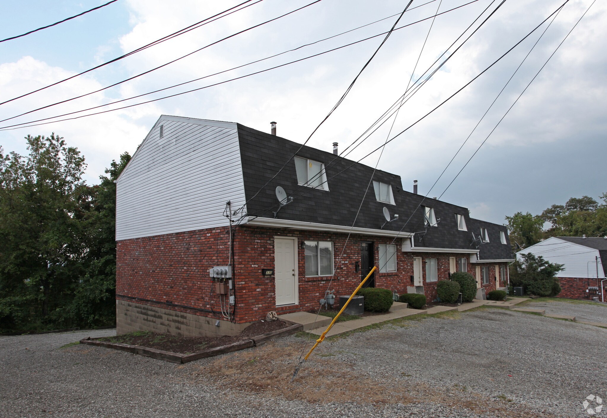 327-353 Dersam St, Mckeesport, PA à vendre Photo principale– Image 1 sur 12