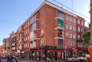 Plus de détails pour Calle de la Laguna, 107, Madrid - Local commercial à louer