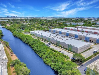 Plus de détails pour 73 SW 12th Ave, Dania Beach, FL - Industriel/Logistique à vendre