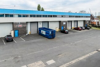 Plus de détails pour Local d'activités à louer