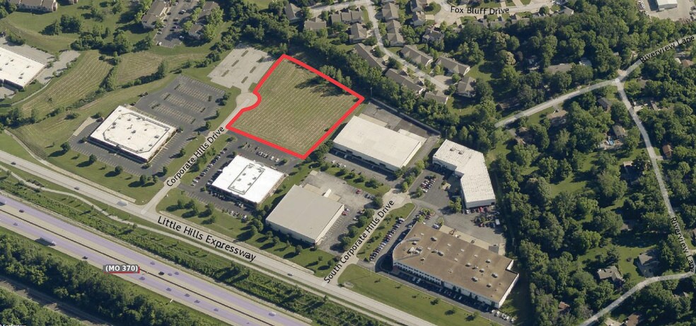 500-550 Corporate Hills Dr, Saint Charles, MO à vendre - Photo de l’immeuble – Image 3 sur 10