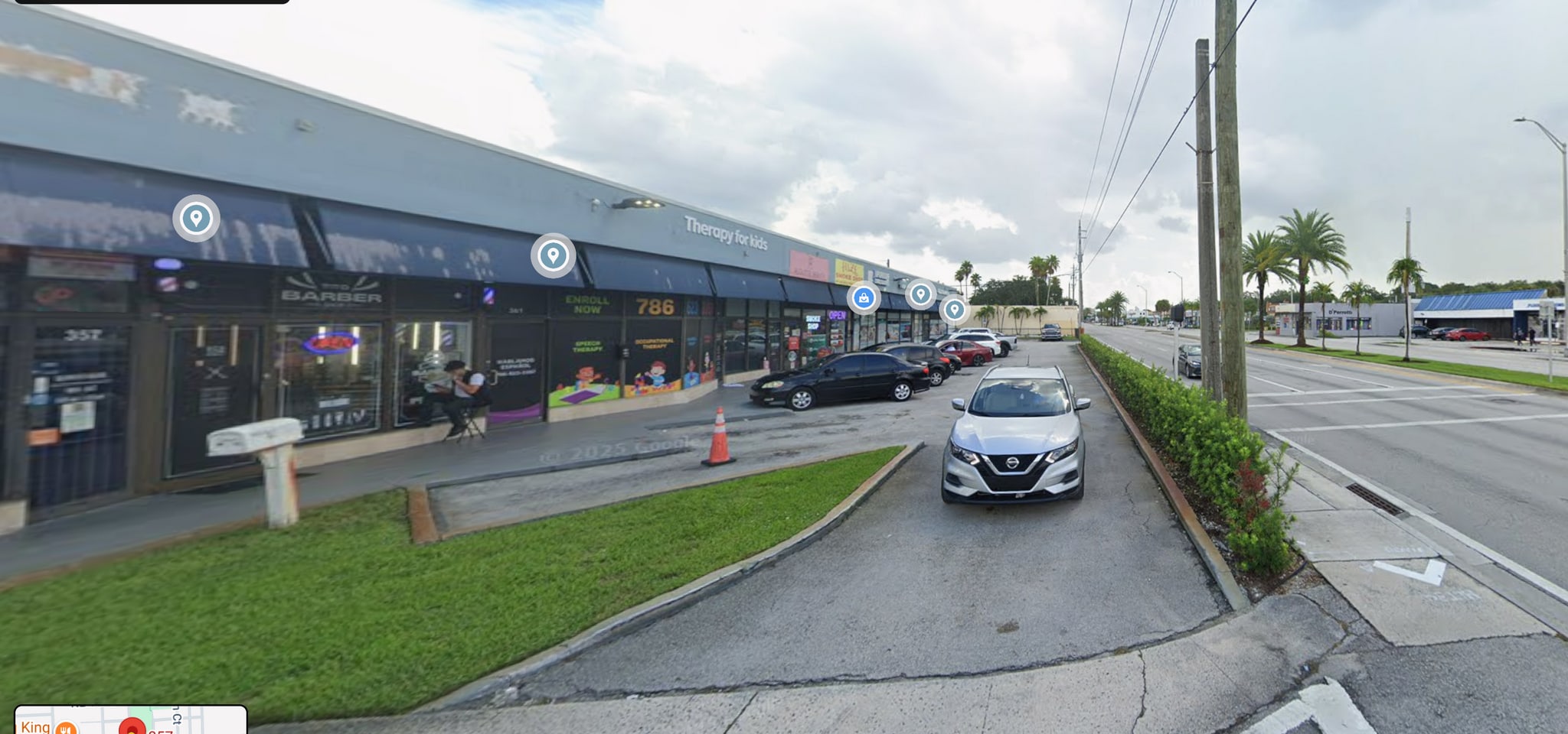 357-379 NE 167th St, Miami, FL à louer Photo de l’immeuble– Image 1 sur 3