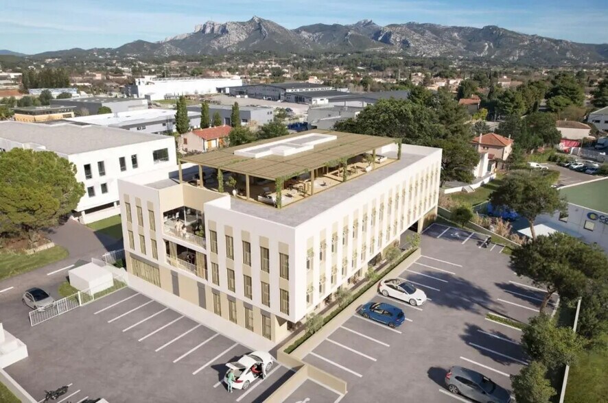 Bureau dans Aubagne à vendre - Photo de l’immeuble – Image 1 sur 15